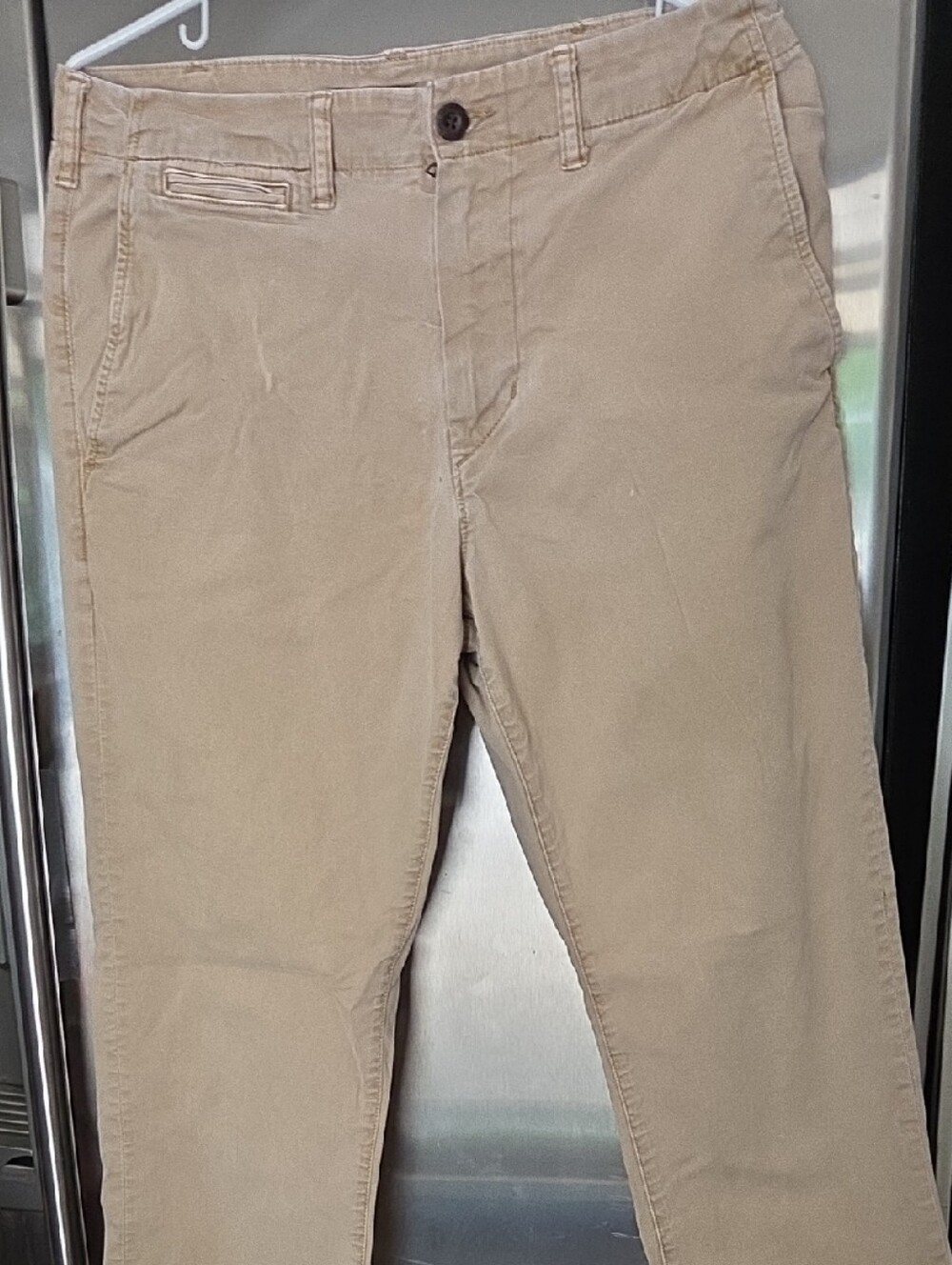 American Eagle Classic Khaki Chino Pants